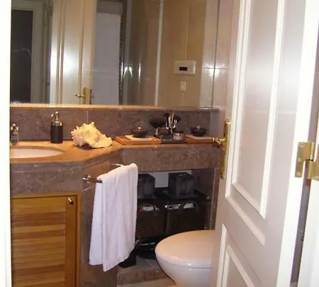 Chiado Terrace ליסבון